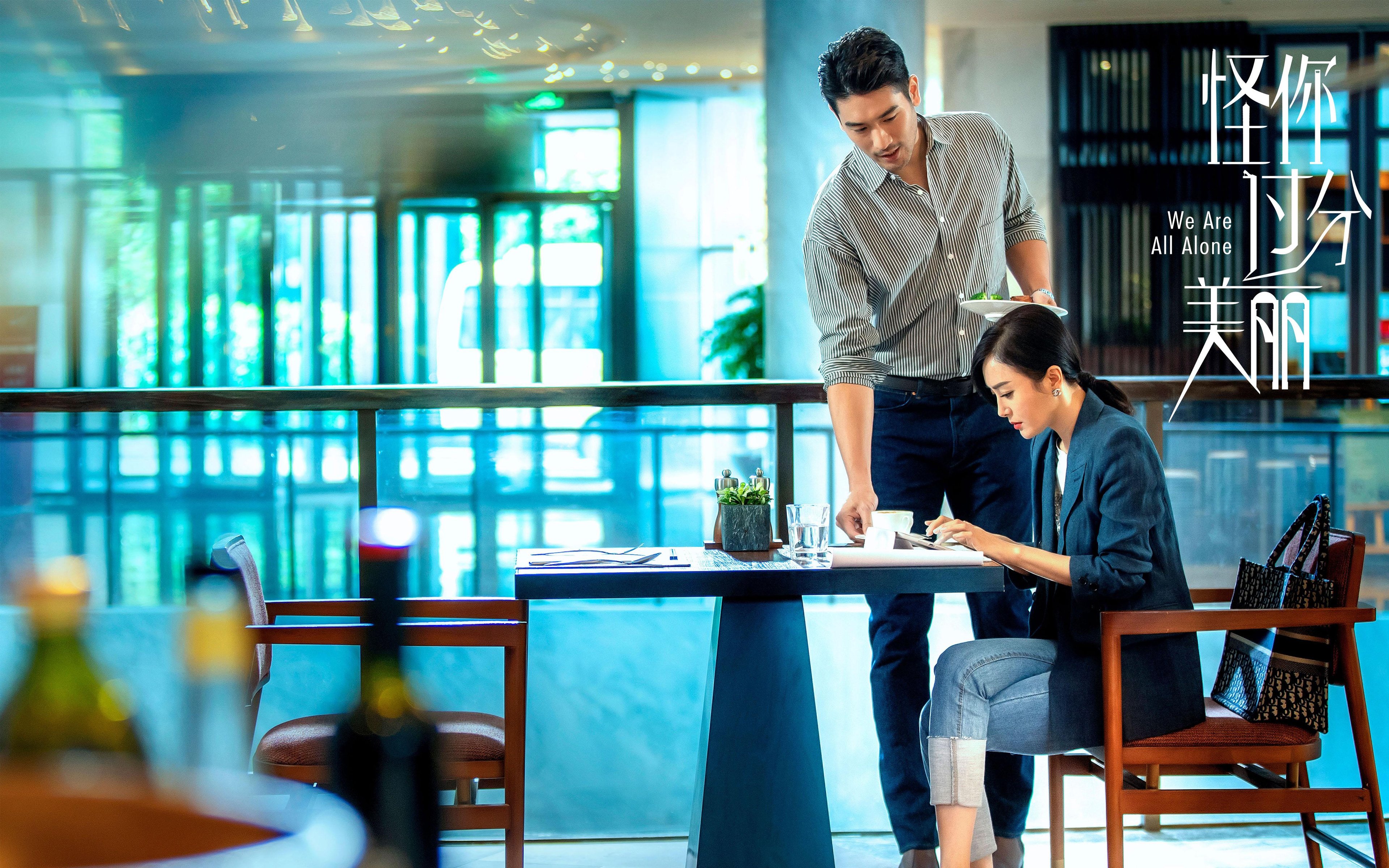 爱游戏登录入口-AC米兰豪取胜利，射手梅开二度助球队登顶，ac米兰 梅内