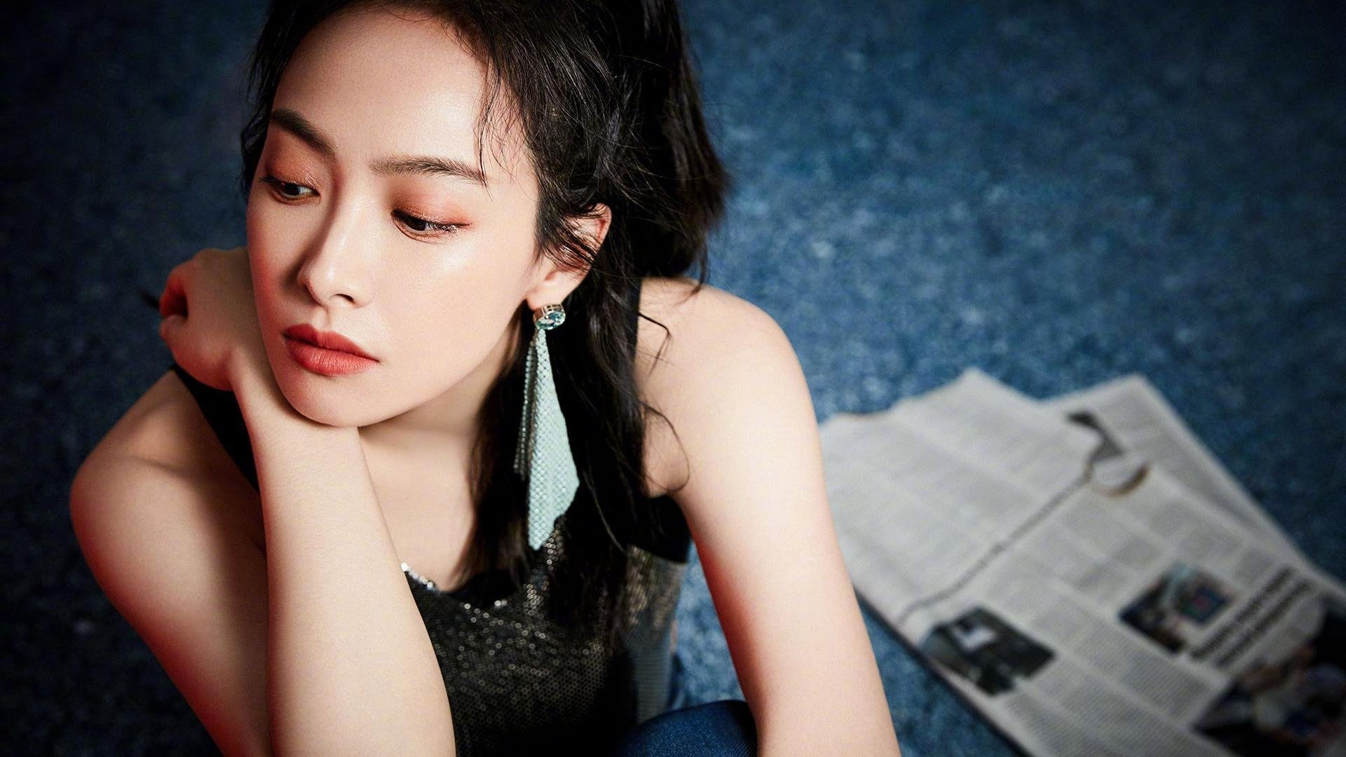 爱游戏登录入口-摩纳哥前锋赢得球迷掌声，奉献华丽帽子戏法，摩纳哥著名球星