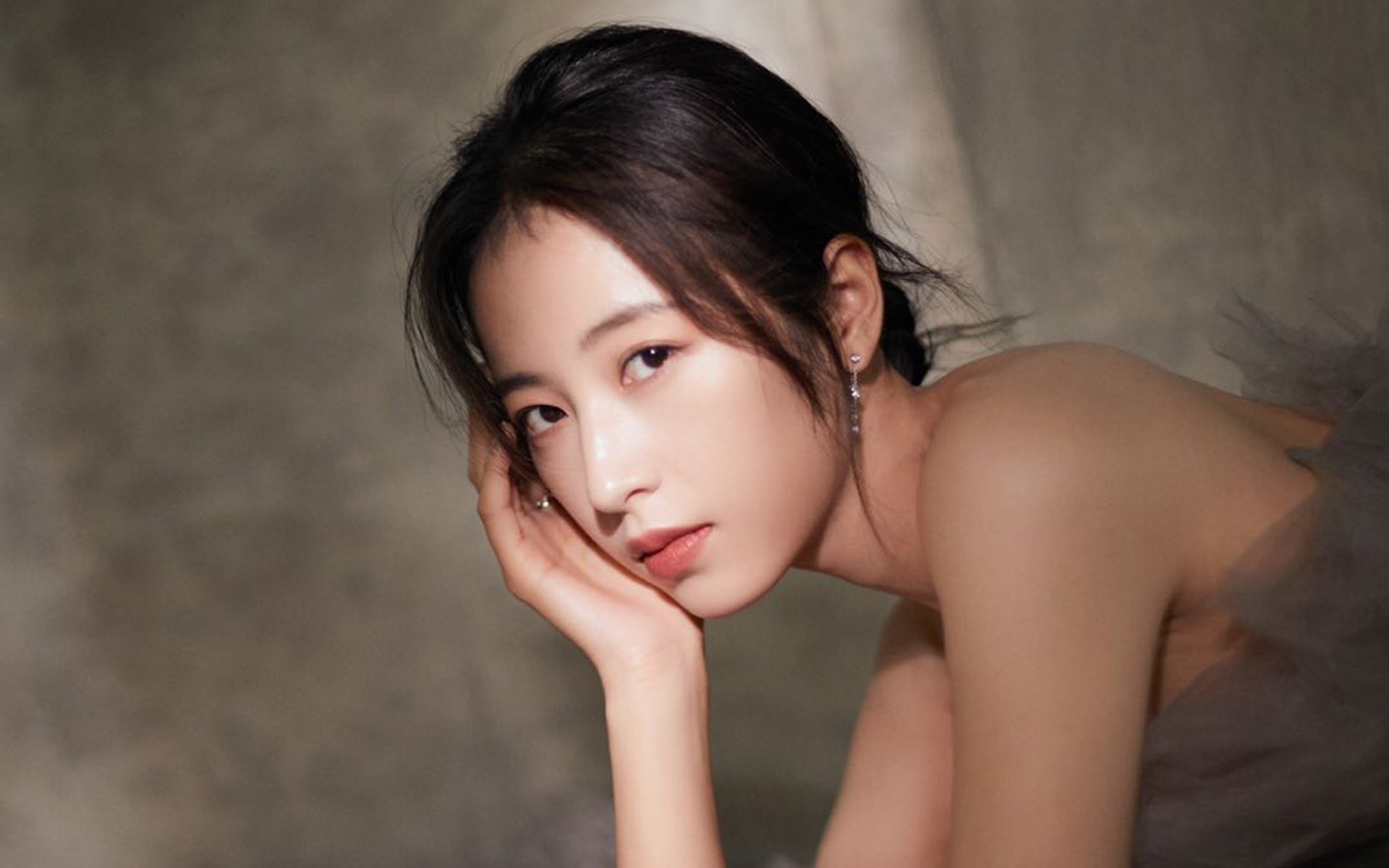 AYX官网-东京红钻攻势凶猛，稳操胜券杀入四强，东京钻石